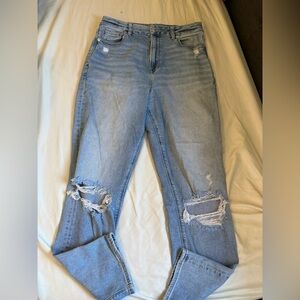 American Eagle Outfitters Light Blue Distressed Jeans